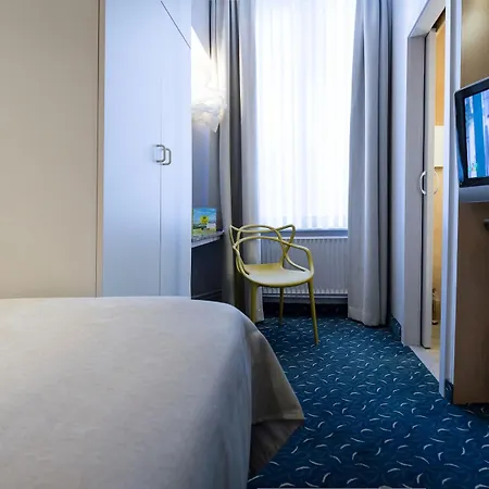 Glenmore Hotel